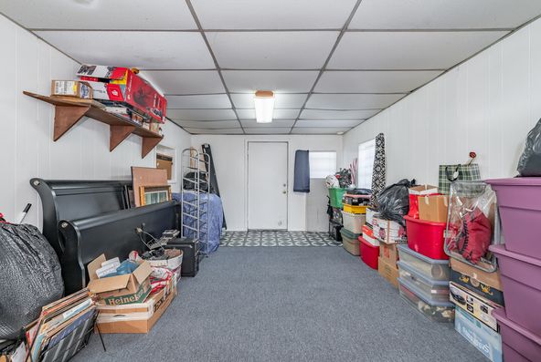 Auto Service Center For Sale: 2017 Hamburg Pike, Jeffersonville, IN 47130
